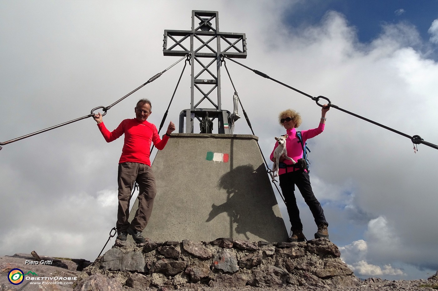 83 Croce di vetta del Pizzo Tre Signori (2554 m).JPG